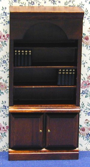 bookcase.jpg (38938 bytes)
