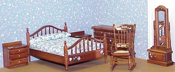 Dollhouse Brass Beds in 1 Scale from FINGERTIP FANTASIES